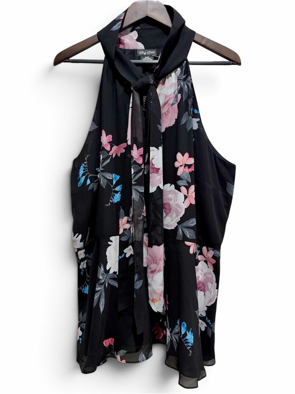 NWT City Chic Precious Floral Scarf Tie Neck Top Plus Size 18 Black